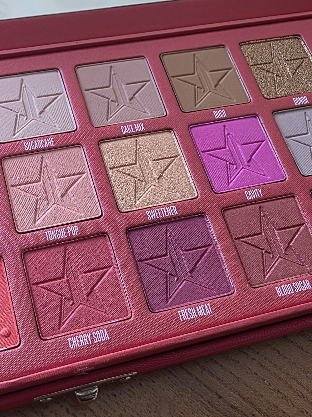 Jeffree Star Eyeshadow Palette — Pinks, Magenta & Gold Accents